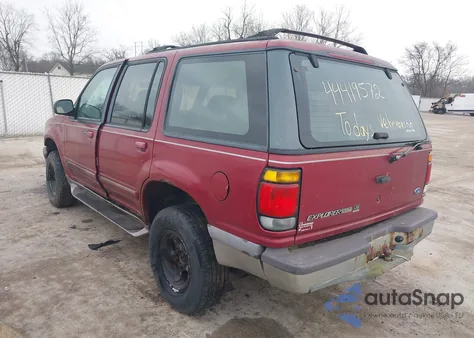 1996 Ford Explorer z USA, uszkodzony, nr VIN 1FMDU35P0TUD47687